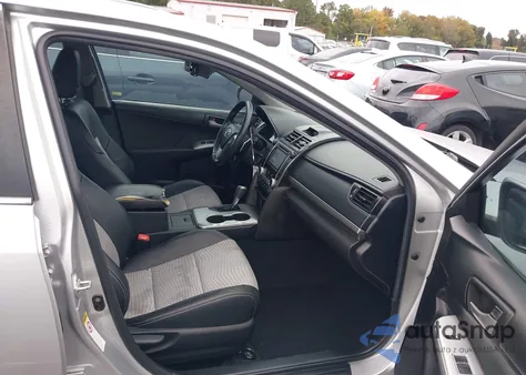 2012 Toyota Camry Se z USA, uszkodzony, nr VIN 4T1BF1FK3CU506145